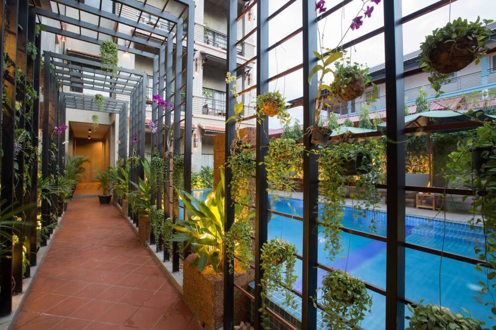 Hotel Grange Ciudad de Siem Riep Exterior foto